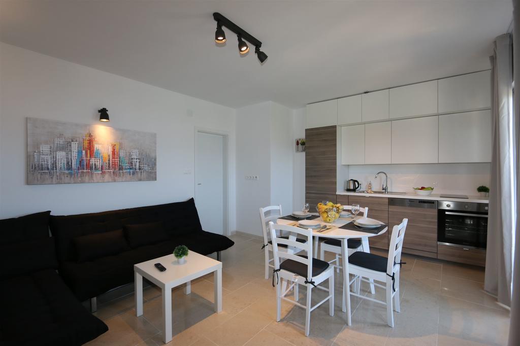 Apartments Roberta Šilo Zewnętrze zdjęcie